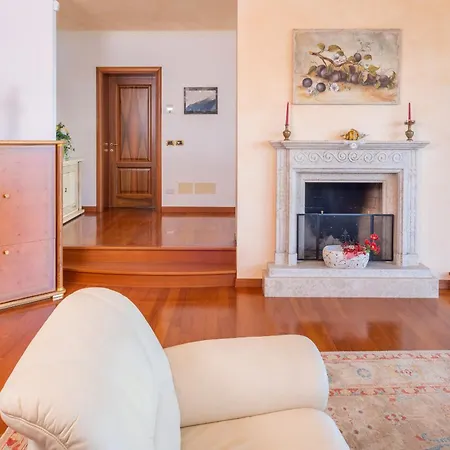 Panoramic Clementina Villa *